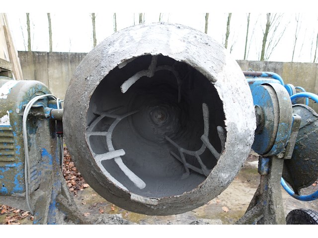 Betonmolen omaer - afbeelding 7 van  7