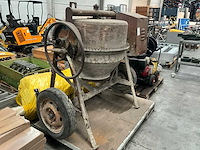 Betonmolen - afbeelding 2 van  4