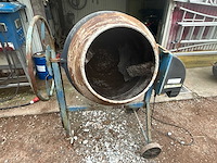 Betonmolen - afbeelding 1 van  3