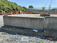 Betonnen afzettingen - afbeelding 1 van  8