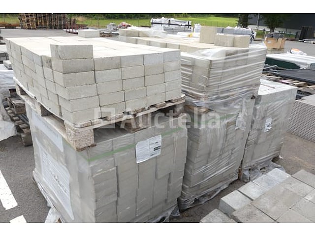 Betonnen bestrating 15x15x6 cm - afbeelding 5 van  8