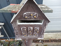 Betonnen brievenbus - afbeelding 2 van  3