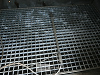 Betonnen container met installatie - afbeelding 6 van  12