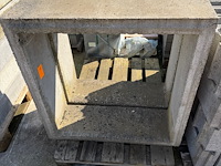 Betonnen opzetranden - afbeelding 1 van  1