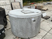 Betonnen regenwaterput - afbeelding 2 van  3