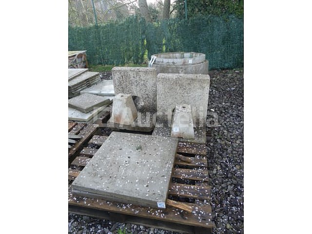Betonnen set voor wegafwatering - afbeelding 8 van  14