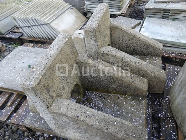 Betonnen set voor wegafwatering - afbeelding 9 van  14