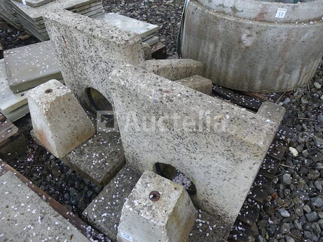 Betonnen set voor wegafwatering - afbeelding 12 van  14
