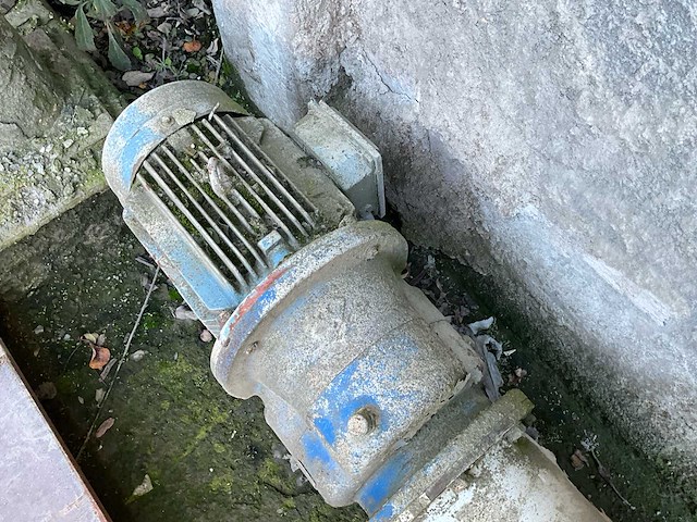 Betonnen silo - afbeelding 6 van  18