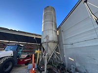 Betonnen silo - afbeelding 1 van  18