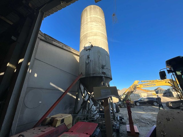 Betonnen silo - afbeelding 12 van  18