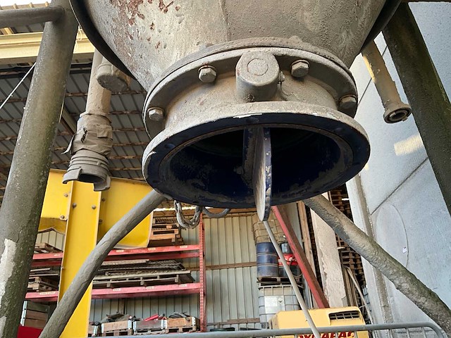 Betonnen silo - afbeelding 17 van  18