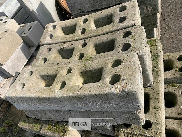 Betonnen voeten voor werfhekken, 50 stuks - afbeelding 2 van  2