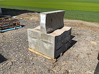 Betonnen waterafvoergoot (7x) - afbeelding 1 van  5