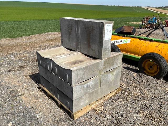 Betonnen waterafvoergoot (7x) - afbeelding 2 van  5