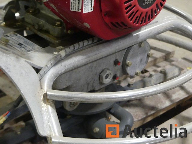 Betonpolijsthelikopter met thermische motor belle ptlw93l - afbeelding 15 van  15