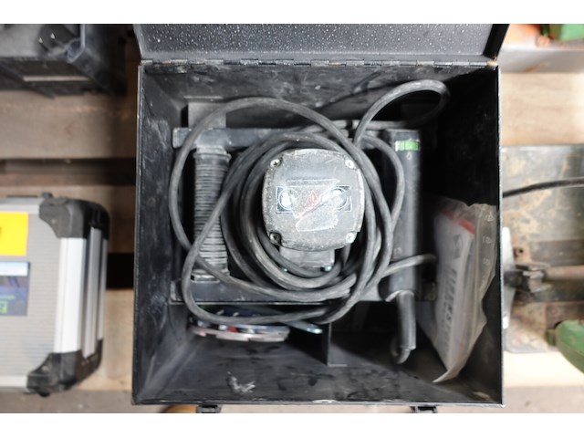 Betonschuurmachine eibenstock - afbeelding 1 van  3