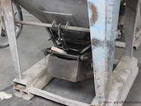 Betonsilo, altec, 1500 liter inhoud, 800 kg tarra - afbeelding 3 van  3