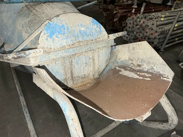 Betonsilo - afbeelding 4 van  4