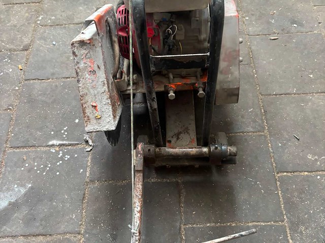 Betonslijper - afbeelding 2 van  4