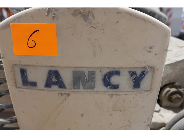 Betonspuit lancy - afbeelding 10 van  13