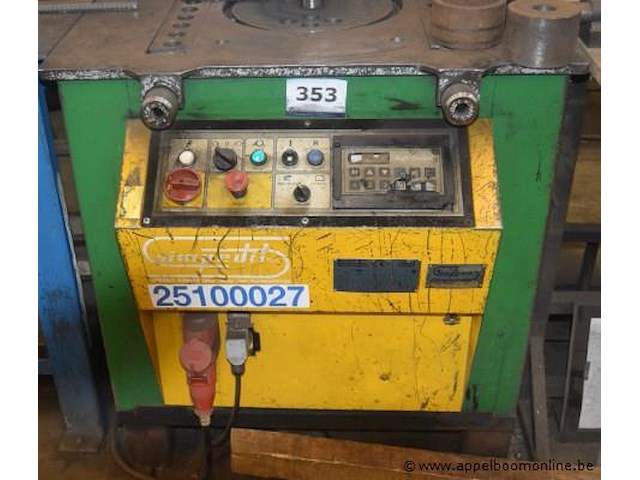 Betonstaalbuigmachine simpedil p384, bj 2003, dia 34mm - afbeelding 1 van  5