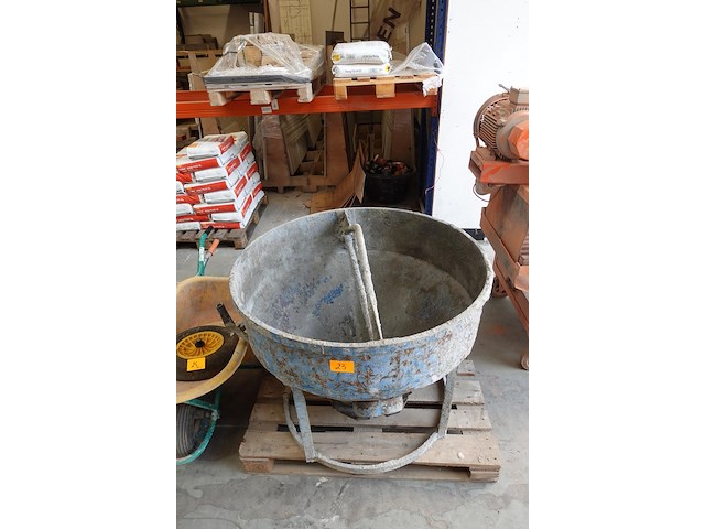 Betonstorter - afbeelding 2 van  3