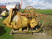 Betonstorter - afbeelding 1 van  5