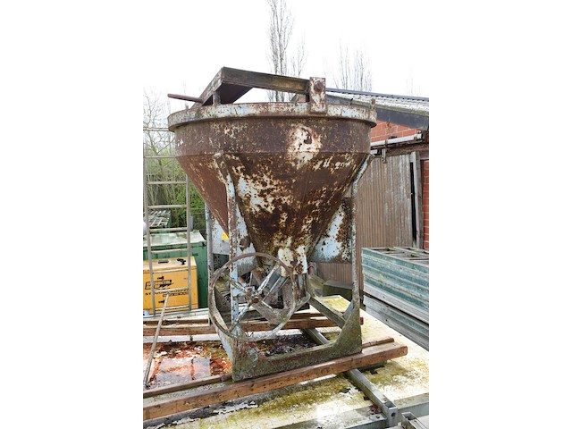 Betonstorter - afbeelding 1 van  5