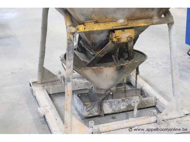Betonstortkubel secatol - afbeelding 2 van  3