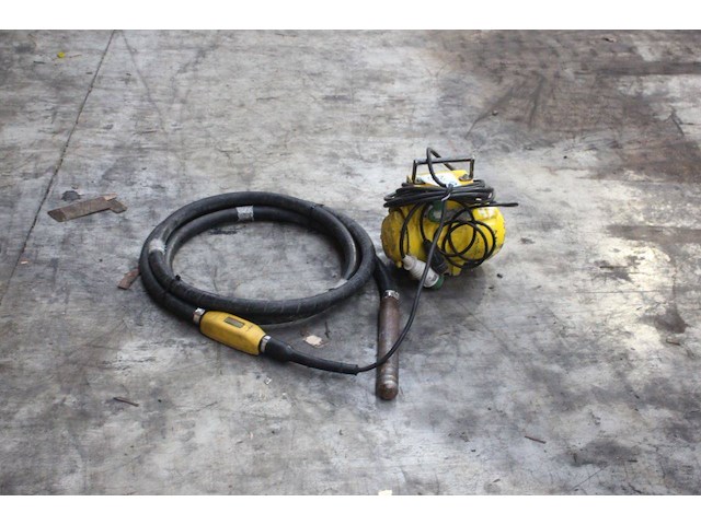 Betontrilnaald lievers holland hfo 1.2/250 elektrisch 1.55 kw met omvormer (marge) - afbeelding 1 van  1