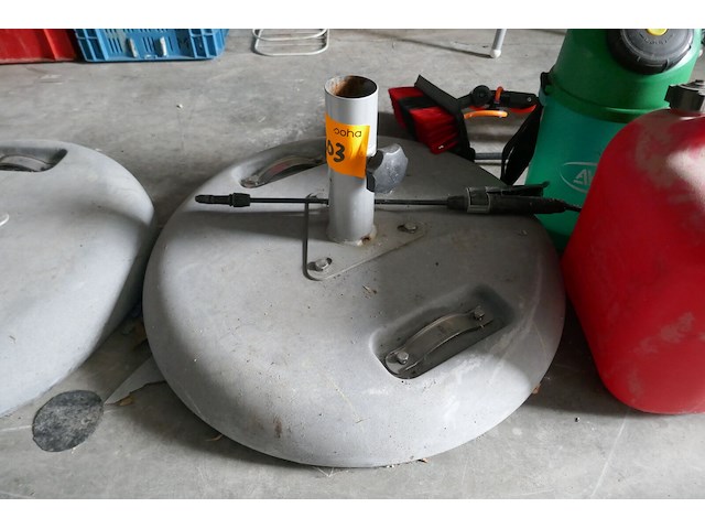 Betonvoet voor parasol - afbeelding 1 van  2