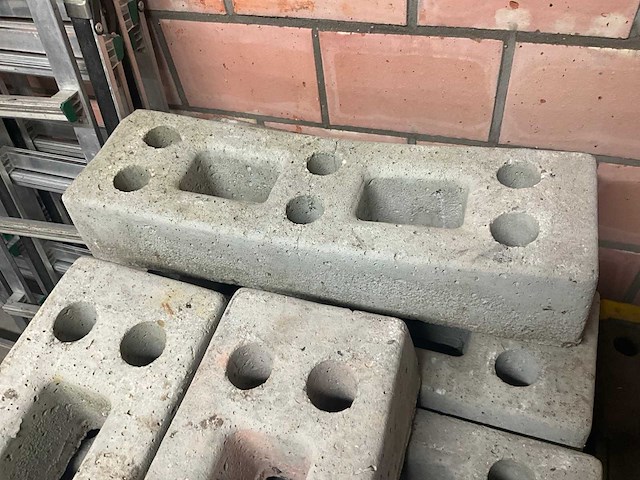 Betonvoeten (23x) - afbeelding 3 van  3