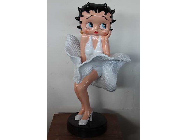 Betty boop - white dress - beeld - afbeelding 2 van  2