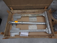 Beugel voor torenkraanprojector - afbeelding 1 van  2