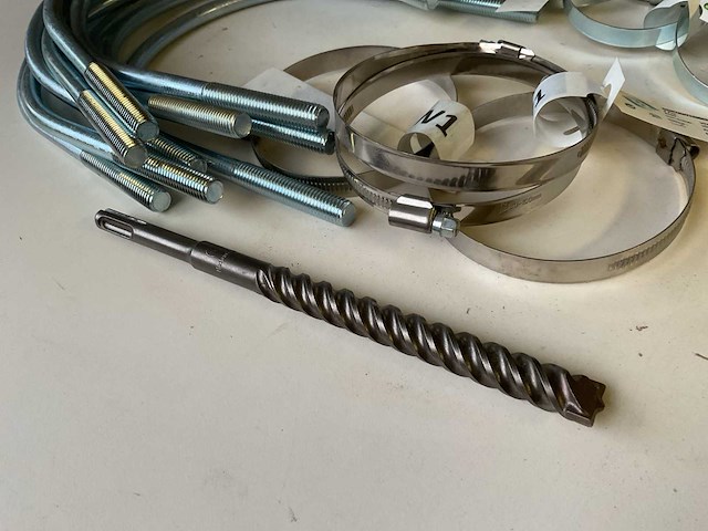 Beugels boor slangklemmen - afbeelding 5 van  8