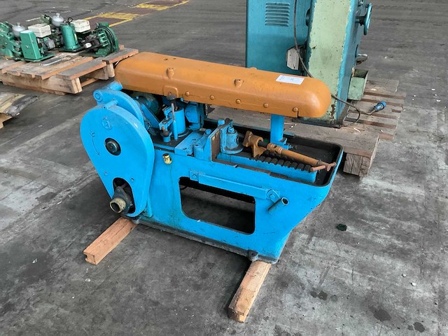 Beugelzaagmachine - afbeelding 1 van  3