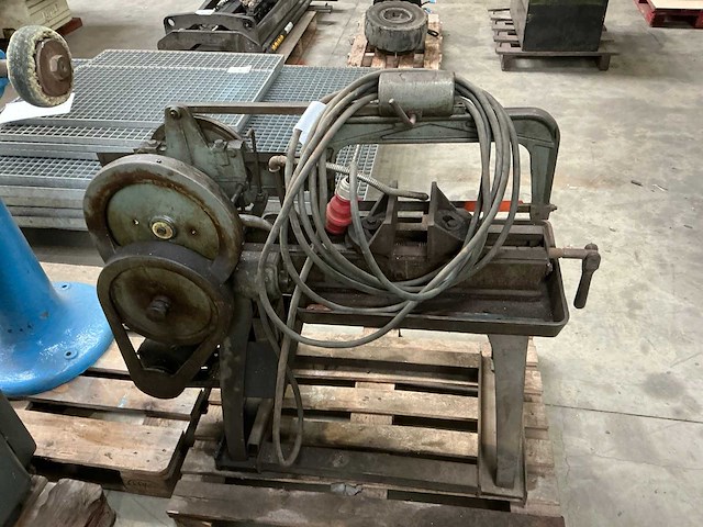 Beugelzaagmachine - afbeelding 4 van  8