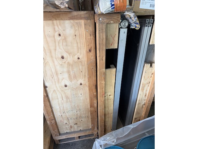 Beursstand deurpaneelkist 2 stuks - afbeelding 2 van  3