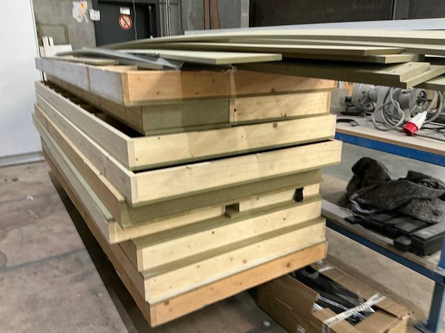 Beursstand halffabricaat - afbeelding 3 van  5