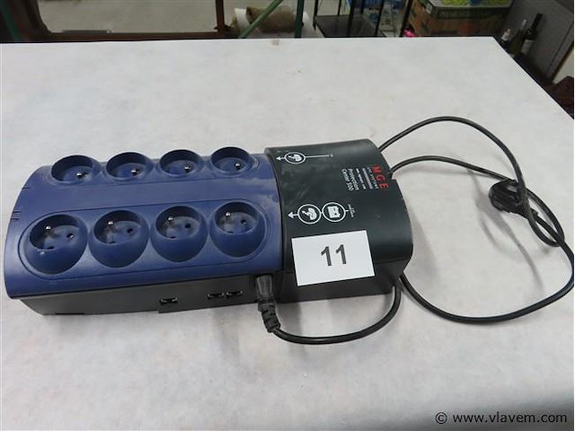 Beveiligde contactdoos - afbeelding 1 van  4