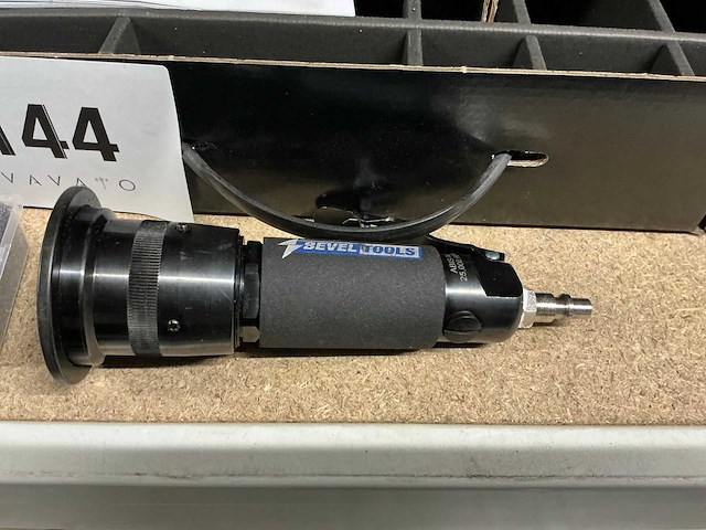 Beveltools abis-m 3.0 pneumatische kantenfrees - afbeelding 2 van  6