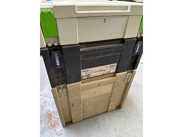 Bevestigingen/schroeven - various contractor materials - afbeelding 3 van  4