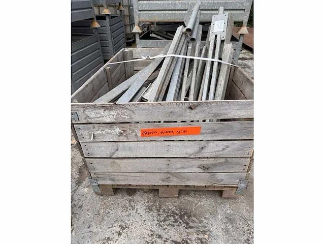 Bevestiging/leuninghouder - voor rand beveiliging (draadstangen) in houten bak - bouw- en bevestigingsmateriaal (18x) - afbeelding 1 van  2