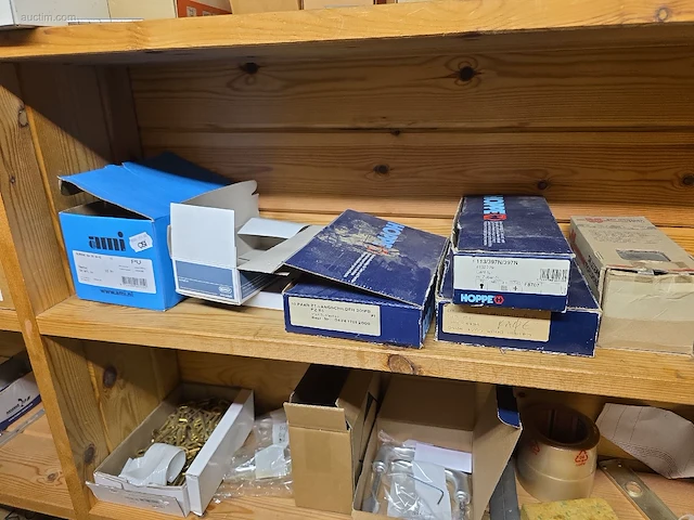 Bevestigings en montagemateriaal - afbeelding 6 van  25