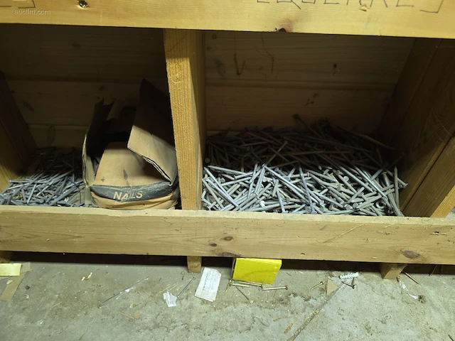 Bevestigings en montagemateriaal - afbeelding 10 van  25