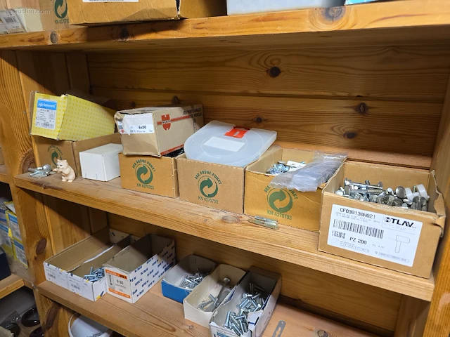 Bevestigings en montagemateriaal - afbeelding 21 van  25