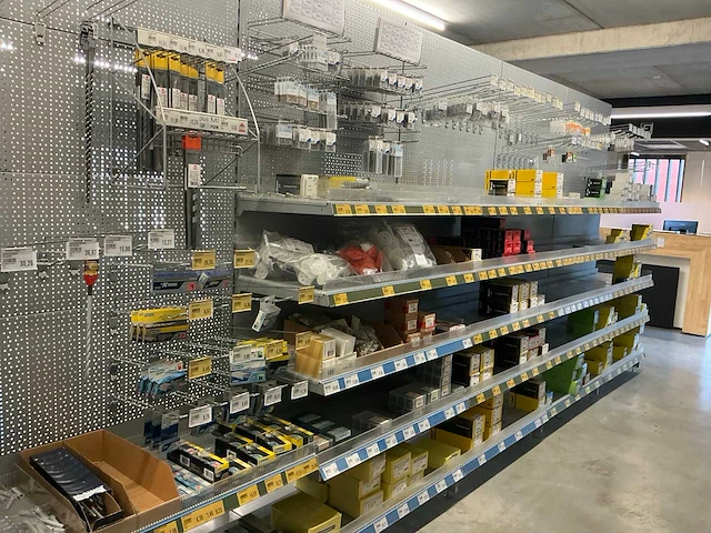 Bevestigingsmateriaal - afbeelding 1 van  49