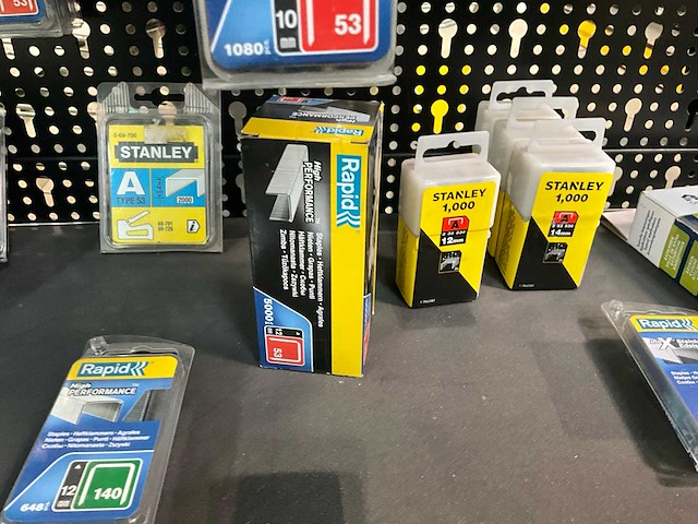 Bevestigingsmaterialen, handzagen en batterijen - afbeelding 5 van  34
