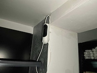 Bewakingscamera, bevestigd aan wand (3x) - afbeelding 1 van  3